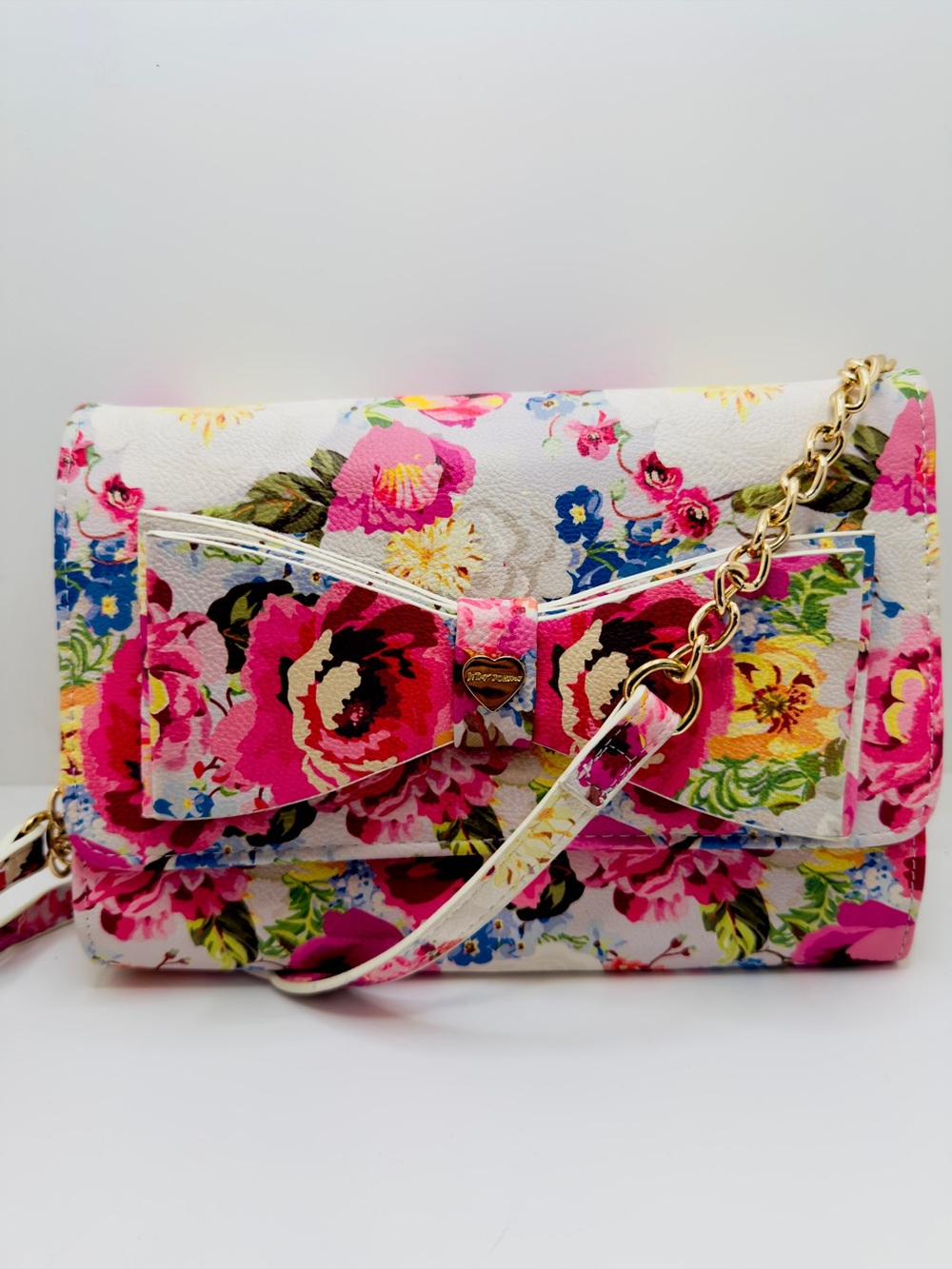 Betsey Johnson White Floral Bow Crossbody Bag Nwot